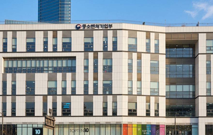 중기부, 중동 전쟁 대응·소상공인 지원에 1조 9,374억 원 추경 편성.png