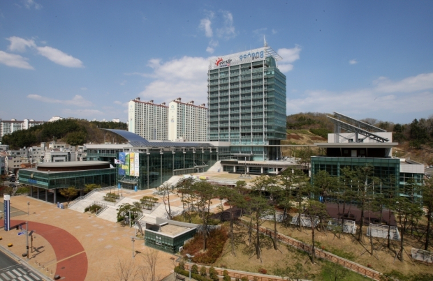 2_260619_포항시_소상공인중소기업_온라인판로지원_50개사.jpg